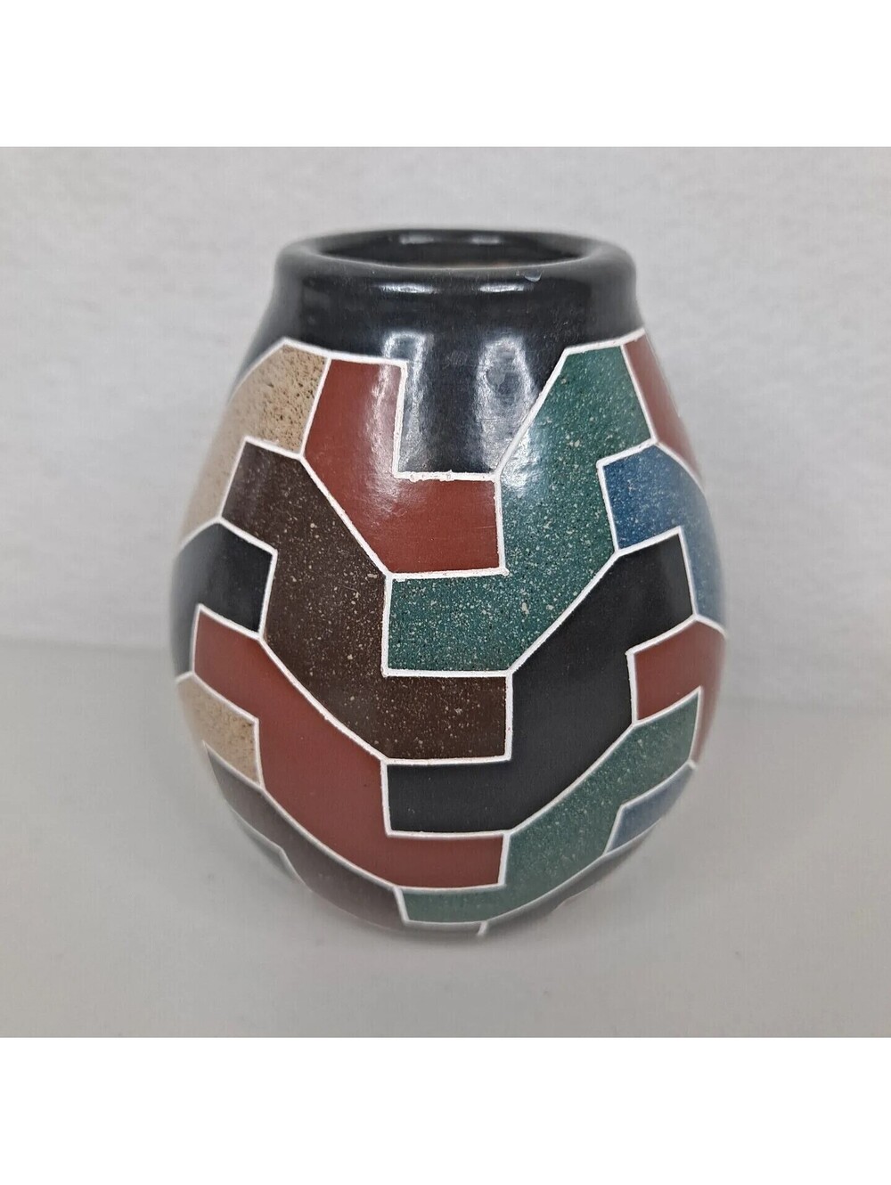 George Majewski Hand Made and Painted Geometric Vase Nicaragua 4”